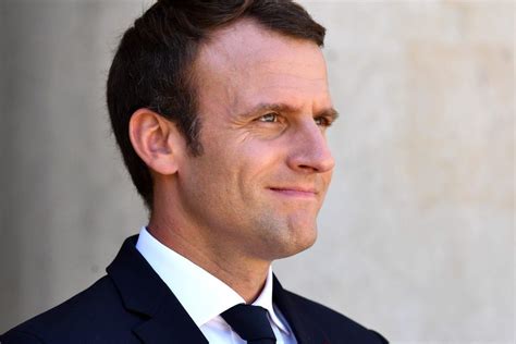 Macron acteerde sterke leider in coronatijd. Onzekere virussituatie maakt hem kwetsbaar