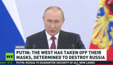 ‘Westerse elites willen niet dat we vrij zijn’: volledige toespraak van Poetin (Video en Nederlandse vertaling)